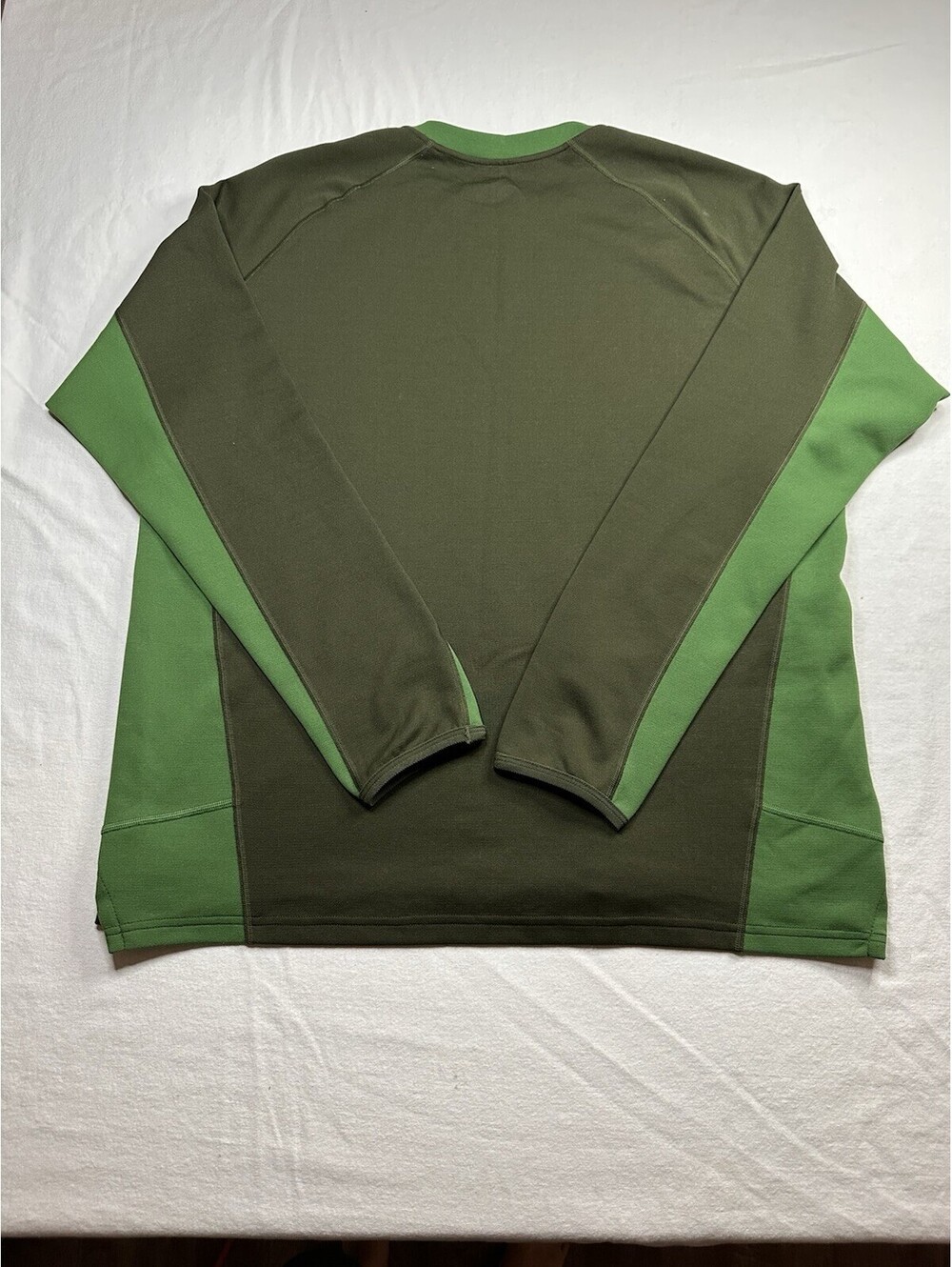 Patagonia Men’s Green Striped Capilene Long Sleeve Shirt Size L - Picture 6 of 6